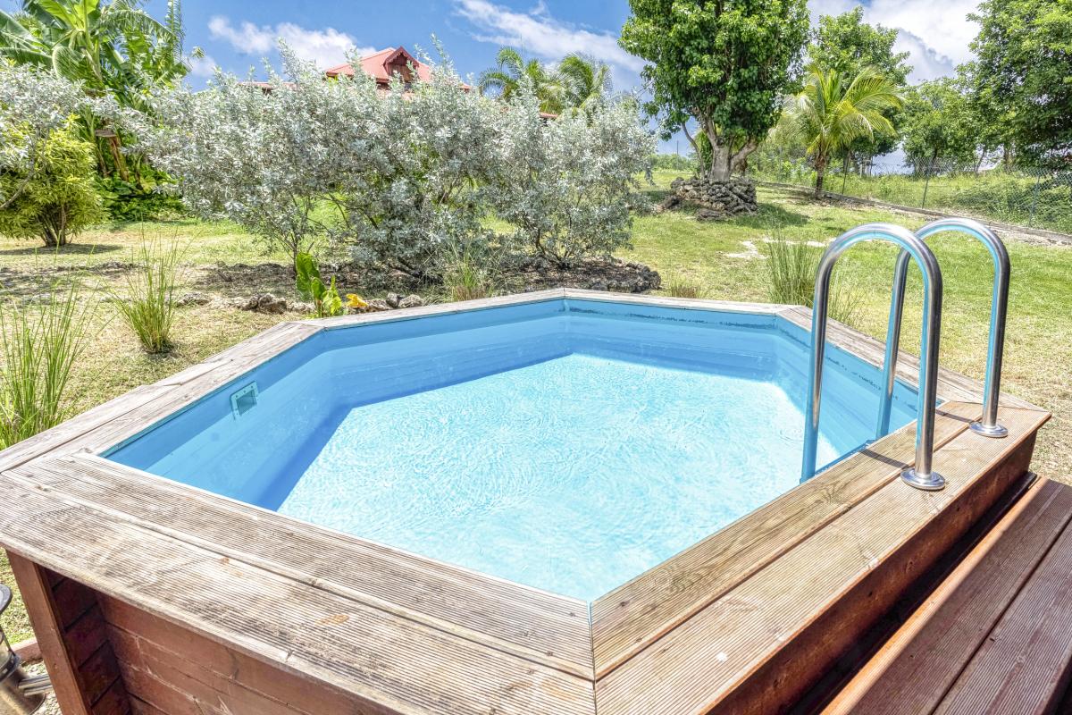 3.Location villa piscine Marie Galante Guadeloupe_Piscine
